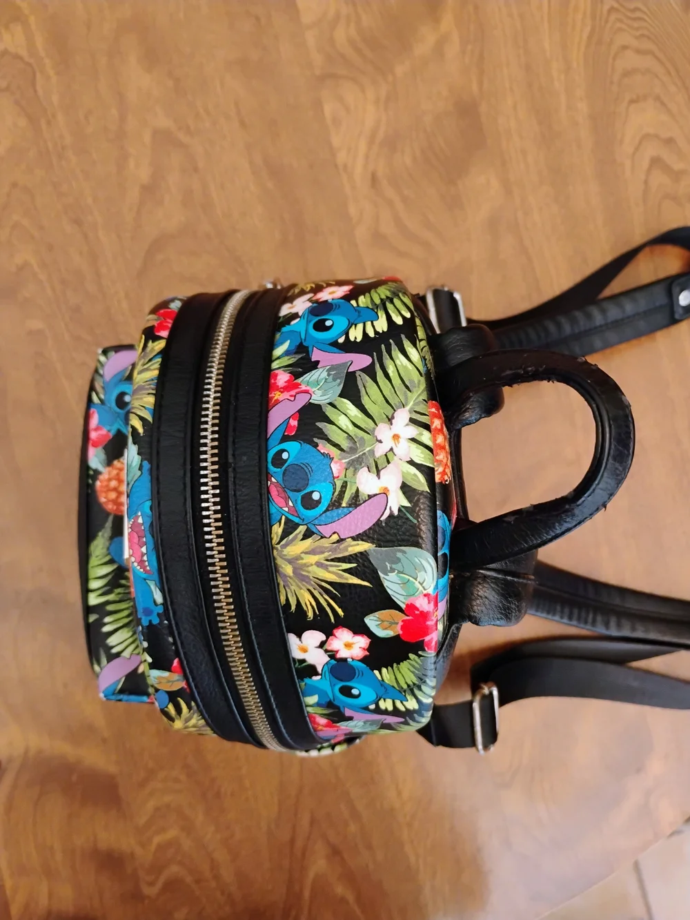 Disney Loungefly Original Parks Stitch Pineapple Tropical Mini Backpack Retired